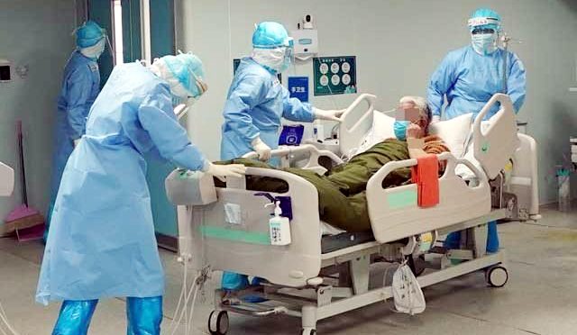 لاہور میں کرونا کا پہلا مریض جاں بحق، ہلاکتوں کی تعداد 7 متاثرین 990