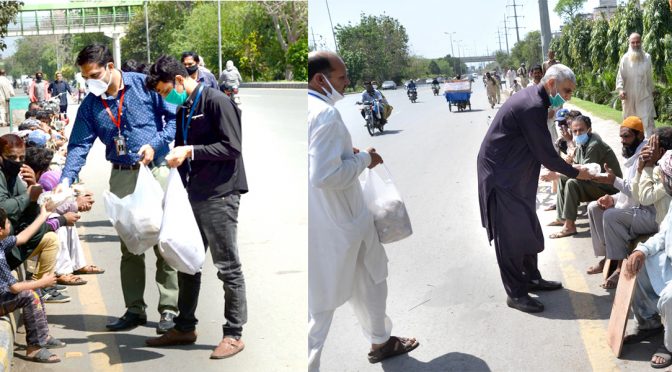 خبریں رضاکار نے دوسرے روز بھی لاہور کے مختلف علاقوں میں مفت کھانا تقسیم کیا