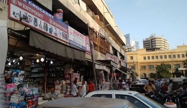 سندھ حکومت کا دکانیں اور بازار کھولنے کیلیے منصوبہ تیار، وزیراعلیٰ کی اجازت سے مشروط