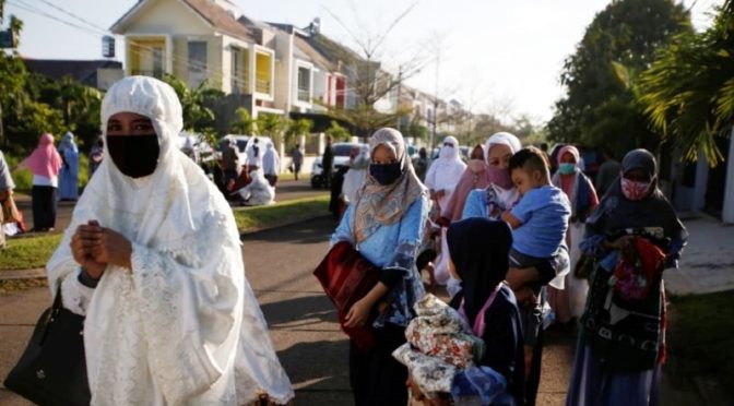 وبا کے باعث دنیا بھر میں عیدالفطر کے رنگ پھیکے