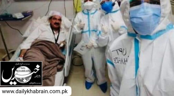 کورونا وائرس میں مبتلا شیخ رشید احمد کی ہسپتال سے سیلفی منظر عا م پر آ گئی