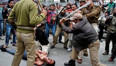 مودی کشمیریوں کے سلب کئے گئے حقوق بحال کرے :امریکی صدارتی امیدوار