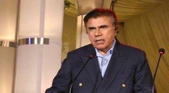 معروف اداکار ، کمپیئر اور سابق رکن قومی اسمبلی طارق عزیز انتقال کر گئے