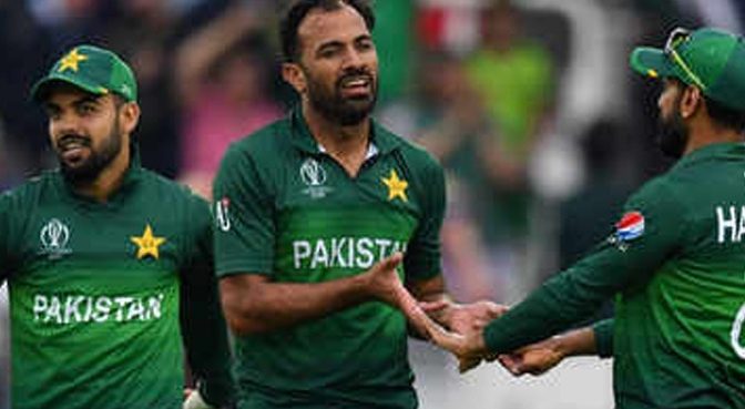 دورہ انگلینڈ، حفیظ سمیت دیگر 6 کھلاڑیوں کی تیسری کروناٹیسٹ رپورٹ منفی آگئی