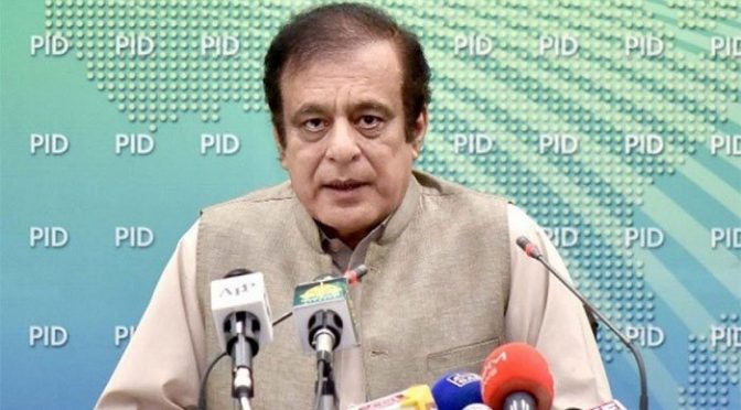 وزیراعلیٰ پنجاب عثمان بزدار کہیں نہیں جارہے، شبلی فراز