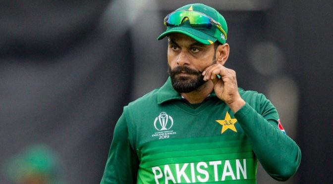 محمد حفیظ پر 2 کروڑ 60 لاکھ روپے کا ٹیکس عائد
