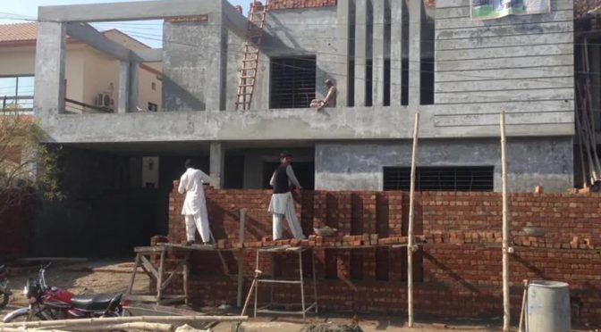 چھ ماہ میں ایک لاکھ مکانات کی تعمیرشروع ہوجائے گی