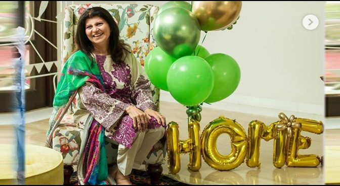 اداکارہ روبینہ اشرف کوویڈ 19 سے صحت یابی کے بعد گھر منتقل
