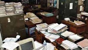 خراب کارکردگی والے سرکاری ملازمین کو فارغ کرنے کا فیصلہ