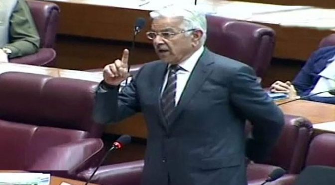 حکومت کی صفوں میں مہا کرپٹ بیٹھے ہیں لیکن انہیں مکمل استثنیٰ ہے: خواجہ آصف
