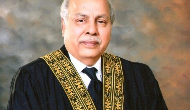 حکومت میں ملک چلانے کی صلاحیت ہے اور نہ ہی قابلیت: چیف جسٹس پاکستان