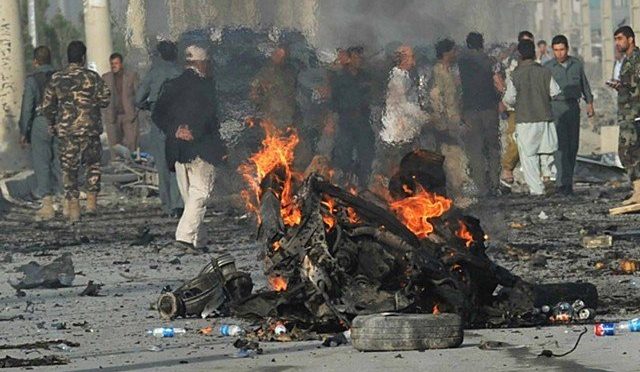 افغان شہر غزنی میں خودکش حملہ، 23 افراد ہلاک اور 16زخمی