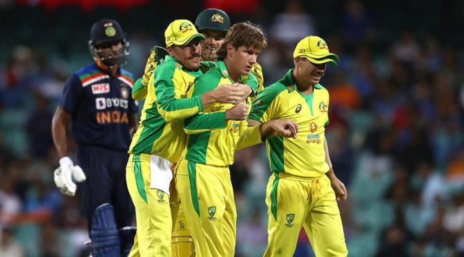 آسٹریلیا نے پہلے ون ڈے میں بھارت کو باآسانی شکست دے دی