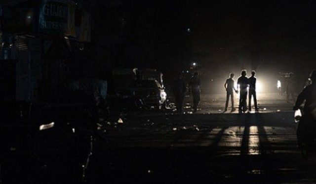 بجلی کا سب سے بڑا بریک ڈاﺅن ،پورا ملک اندھےرے میں ڈوب گیا