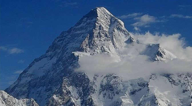 نیپالی کوہ پیماؤں نے موسمِ سرما میں K2 سرکرکے تاریخ رقم کردی