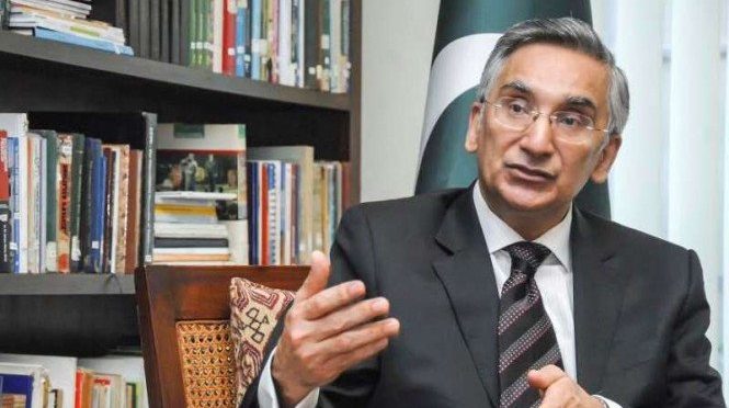 سی پیک سے لوڈ شیڈنگ ختم‘ نیا مواصلاتی نظام تشکیل پائے گا، سابق سفیر عاقل ندیم