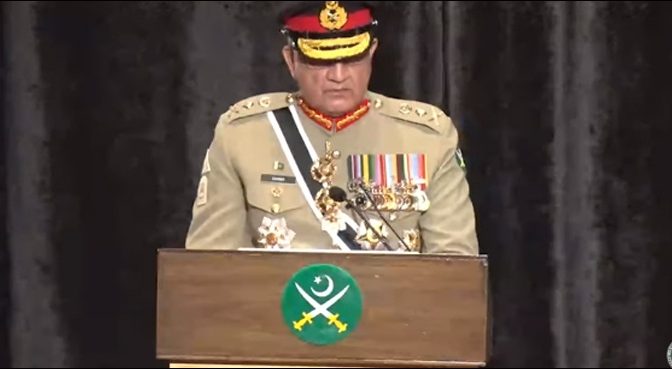 دیر پا امن و استحکام کیلئے فورسز و مقامی لوگوں کی قربانیاں لائق تحسین ہیں :آرمی چیف