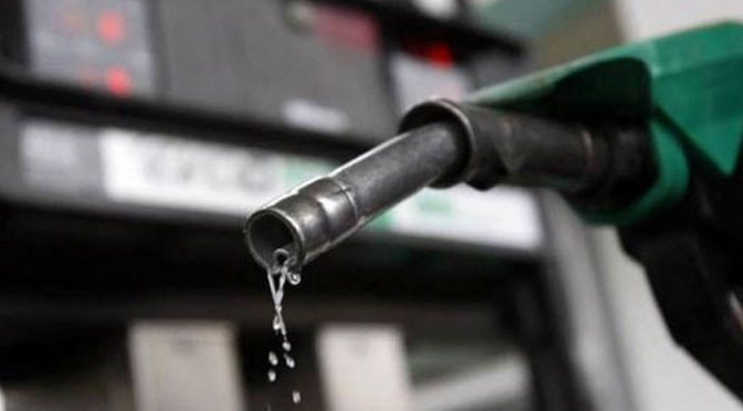 پٹرول 2.70، ڈیزل2.88 ، مٹی کا تیل 3.54 روپے لٹر مہنگا