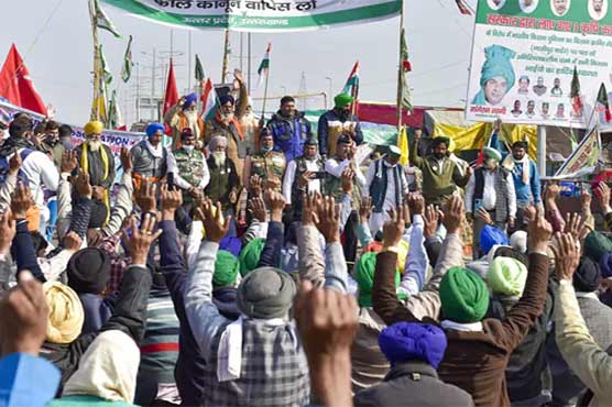 بھارتی کسانوں کا احتجاج جاری، 40لاکھ ٹریکٹر دہلی لے جانے کی دھمکی