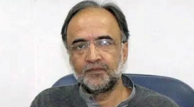 فضل الرحمن نے کبھی راولپنڈی کی جانب مارچ کی بات نہیں کی، دوستوں کا خیال تھا استعفے دیدئیے جائیں، سندھ حکومت ختم ہوجائے تو سینٹ الیکشن نہیں ہوپائیگا، قمر زمان کائرہ کی چینل۵ کے پروگرام” ضیاءشاہد کے ساتھ“میں گفتگو