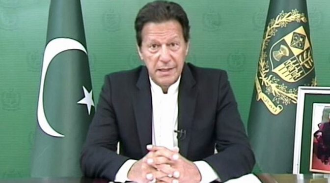 وزیراعظم عمران خان نے قومی اسمبلی سے اعتماد کا ووٹ حاصل کرنے میں کامیاب