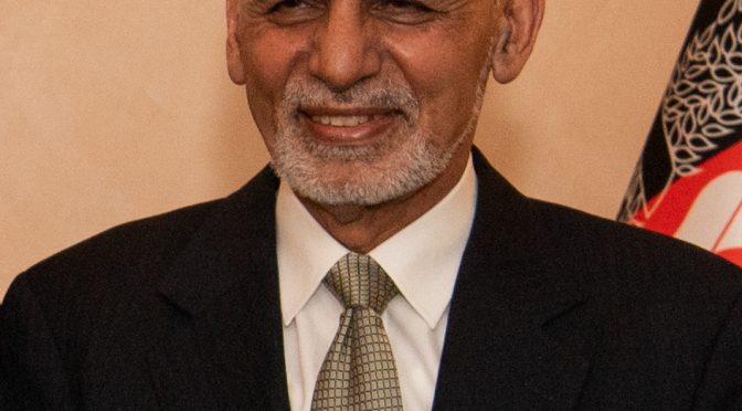 طالبان کا قلعہ نو میں شدید جھڑپوں کے بعد تمام اضلاع پر قبضہ ،جنگ بندی کیلئے ایران ما مذاکرات شروع ہتھیار نہیں ڈالوں گے:اشرف غنی