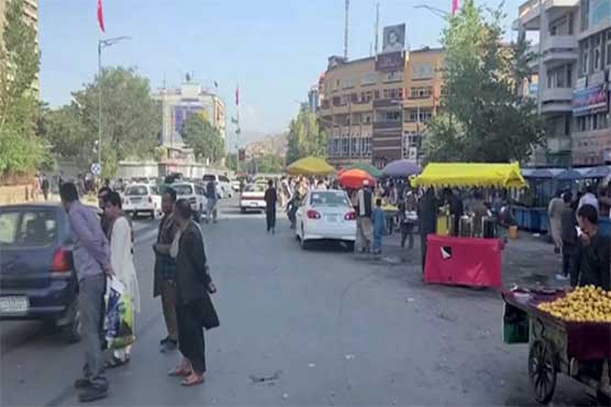 کابل میں حالات معمول پر آنے لگے، دکانیں کھل گئیں، خواتین کو تعلیم کی اجازت