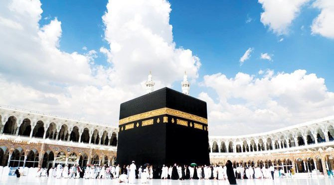 سعودی عرب کا غیر ملکی ویکسینیٹڈ عازمین کو عمرے کی اجازت دینے کا فیصلہ