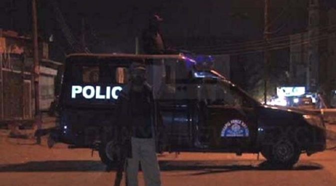 کراچی: اورنگی میں مشکوک پولیس مقابلے میں 14 سالہ طالب علم ہلاک