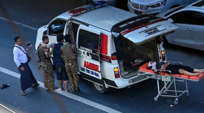 میانمار: فورسز نے فوج مخالف مظاہرین پر گاڑ ی چڑھادی، 5 ہلاک