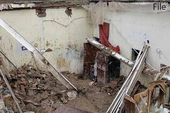 لاہور میں مکان کی چھت گرنے سے تین افراد شدید زخمی، ہسپتال منتقل