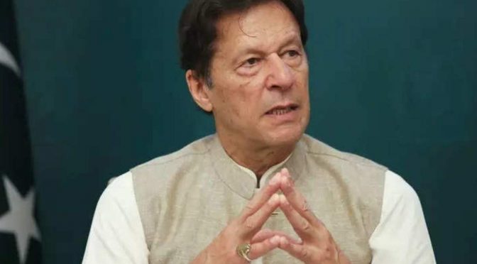 حکومت سے نکل گیا تو زیادہ خطرناک ہوں گا، اپوزیشن کو چھپنے کی جگہ نہیں ملے گی: وزیراعظم