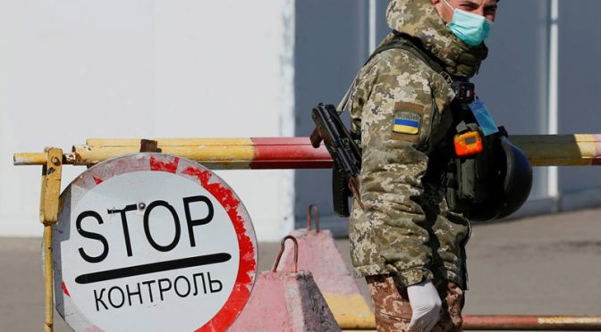 یوکرین کے صدر زیلینسکی نے مارشل لا نافذ کرنے کا اعلان کردیا
