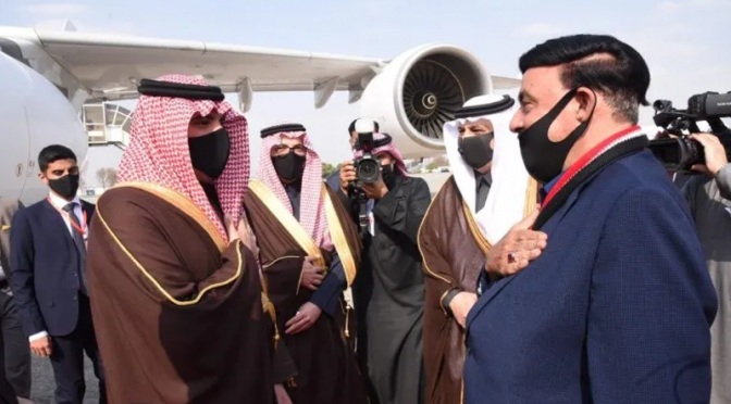 سعودی وزیر داخلہ شہزادہ عبدالعزیز ایک روزہ دورے پر پاکستان پہنچ گئے