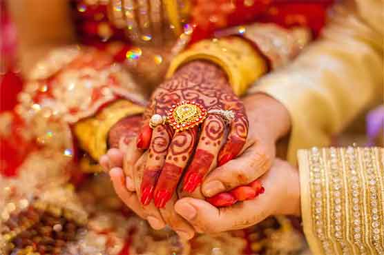 شادی نہیں ہو رہی، کروا دیں، کھلی کچہری میں انوکھی فریاد