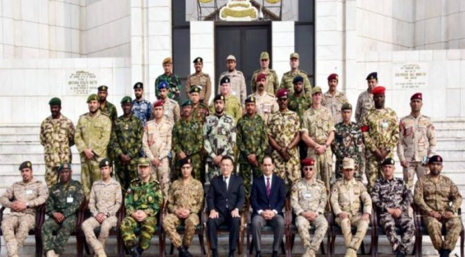 چیف جسٹس عمرعطا بندیال سے کمانڈ ایند اسٹاف کالج کے49 رکنی وفد کی ملاقات