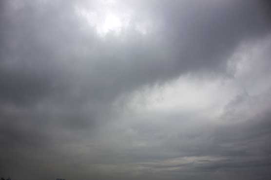 صوبہ پنجاب، خیبرپختونخوا، کشمیر اور گلگت بلتستان میں آج بادل برسنے کی پیشگوئی
