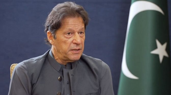 پشاور دھماکہ، وزیر اعظم عمران خان کی مذمت، رپورٹ طلب