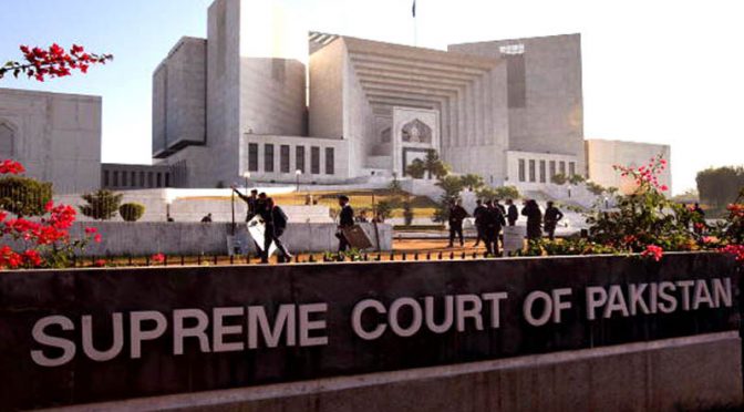 آرٹیکل 63 میں رکنیت ختم ہونے کا ذکر ہے نا اہلی کا نہیں، چیف جسٹس