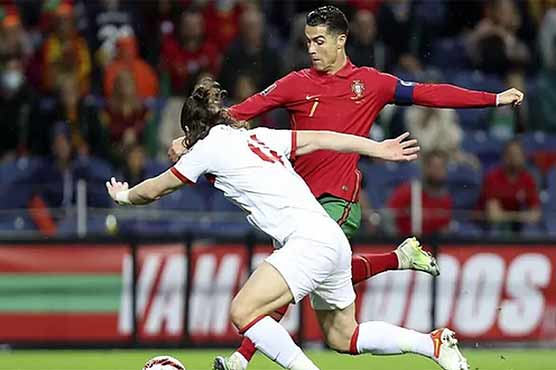 فیفا ورلڈکپ یورپ کوالیفائرز، پرتگال نے ترکی کو تین ایک سے شکست دے دی