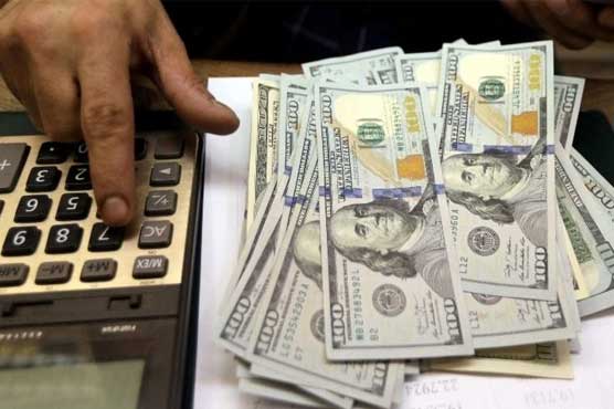 روپے کے مقابلے میں امریکی ڈالر تاریخ کی بلند ترین سطح پر پہنچ گیا