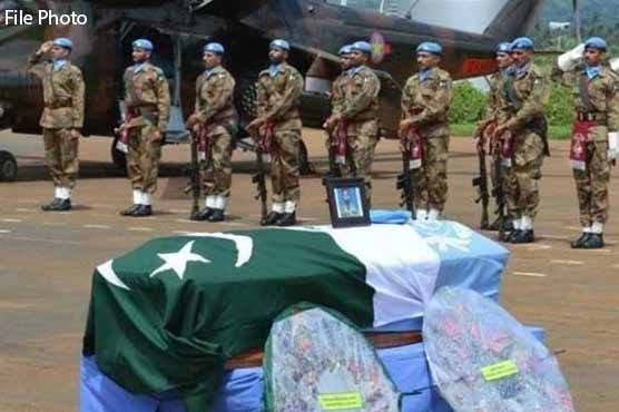کانگو میں پاک فوج کا ہیلی کاپٹر گر کر تباہ، 6 پاکستانی فوج افسران سمیت 8 فوجی اہلکارشہید