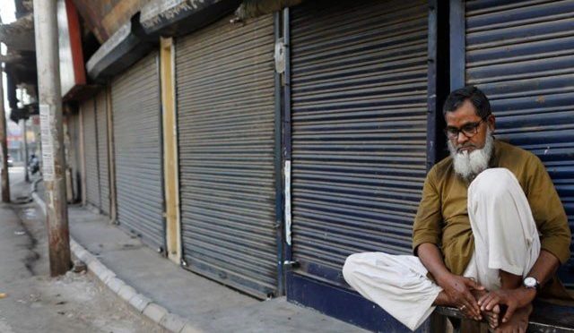 کرناٹک میں حجاب کے بعد مسلمانوں کے کاروبار پر بھی پابندی