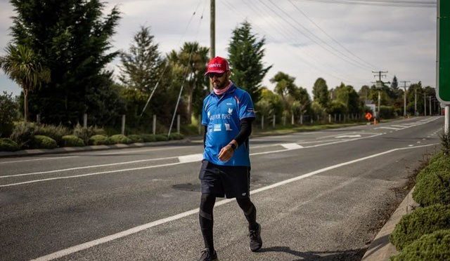 نیوزی لینڈ مسجد حملہ؛ 9 گولیاں کھا کر زندہ بچ جانے والے ترک شہری کی امن واک