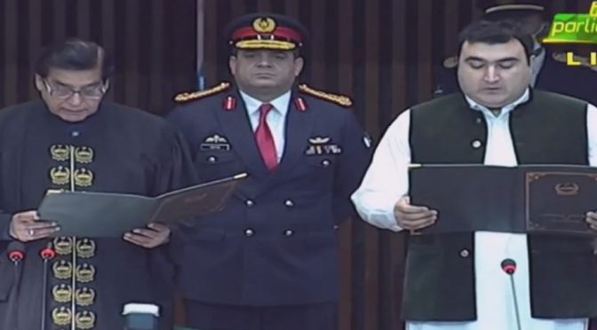قومی اسمبلی اجلاس، زاہد اکرم درانی نے ڈپٹی اسپیکر کا حلف اٹھا لیا