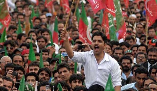 پی ٹی آئی کا الیکشن کمیشن کیخلاف ملک گیر احتجاج ، چیف الیکشن کمشنر کے استعفے کا مطالبہ