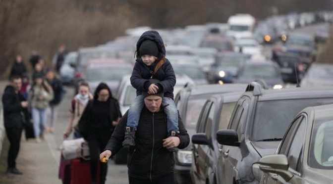یوکرینی مہاجرین نے واپس وطن لوٹنا شروع کر دیا