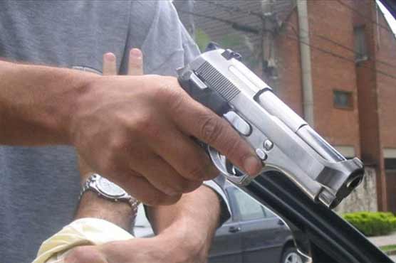 کراچی: ڈاکوؤں سے مزاحمت، فائرنگ کے تبادلے میں 8سالہ بچہ جاں بحق