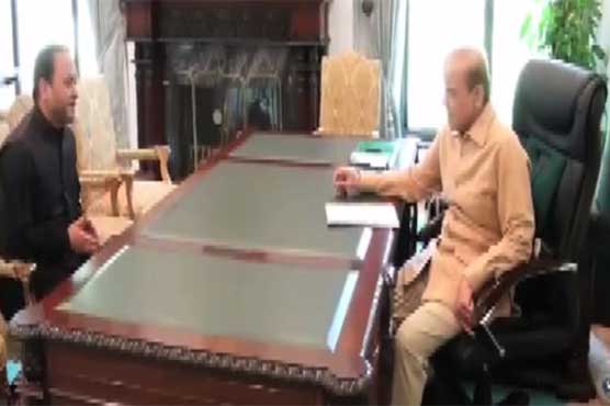 وزیراعظم سے سابق وزیراعلی گلگت بلتستان حافظ حفیظ الرحمان کی ملاقات، منصب سنبھالنے پر مبارکباد دی