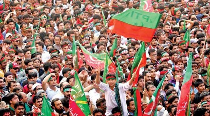 پی ٹی آئی کا 100 سے زائد حلقوں میں امیدوار تبدیل نہ کرنے کا فیصلہ